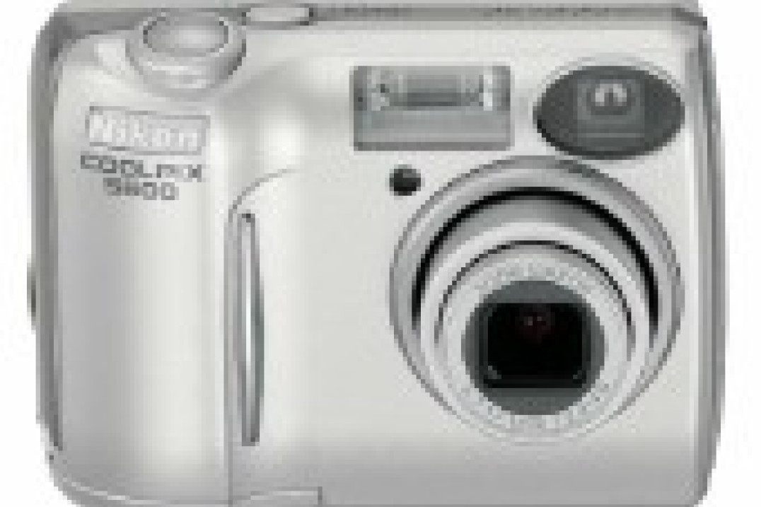 Nikon Coolpix 5600 i Coolpix 4600