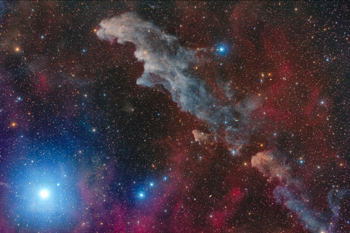 fot. Mario Cogo, "Rigel and the Witch Head Nebula" / Insight Investment Astronomy Photographer of the Year 2018