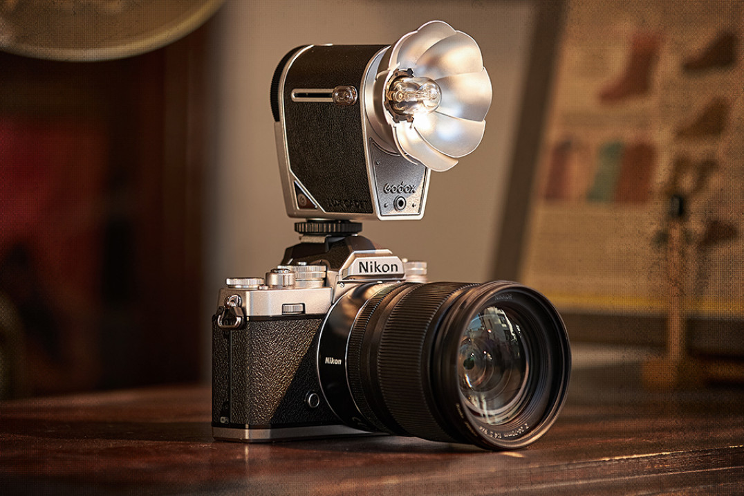 Godox Lux Cadet - amatorski flash w stylu retro