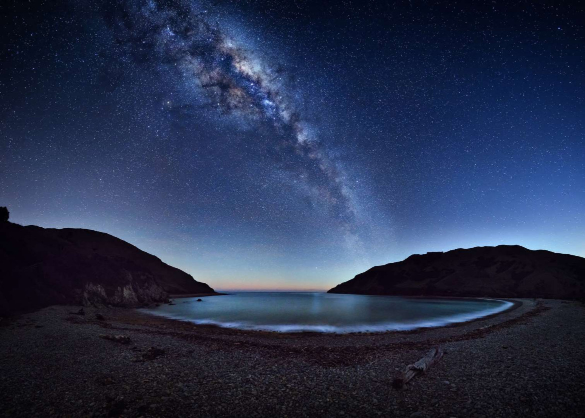 fot. Mark Gee, "Cable Bay" / Insight Investment Astronomy Photographer of the Year 2018