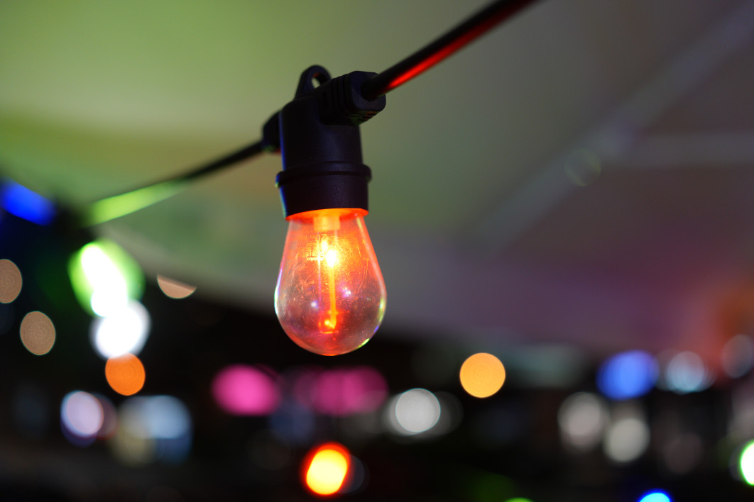1/125 s, f/2, ISO 800, 35 mm 