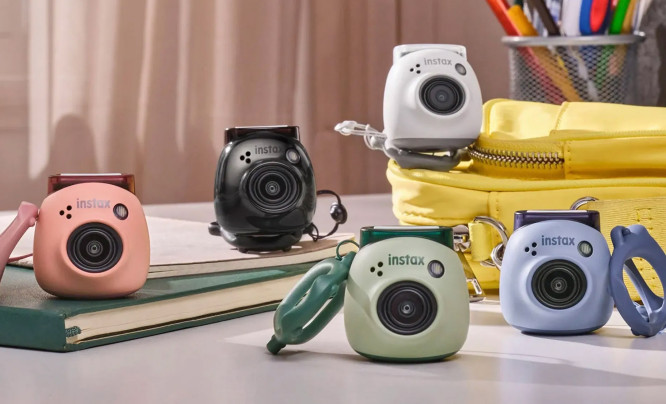  Fujifilm Instax Pal - nowy (miniaturowy) pomysł na aparat natychmiastowy