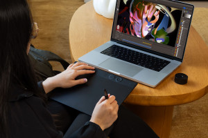 Wacom Intuos Pro w nowej odsłonie - większa precyzja i lepsza ergonomia popularnego tabletu piórkowego