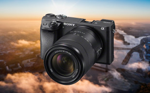 Sony E 18-135 mm f/3.5-5.6 OSS - uniwersalny zoom do aparatów z matrycą APS-C