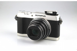 Olympus Stylus SH-2