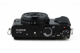 Fujifilm X70