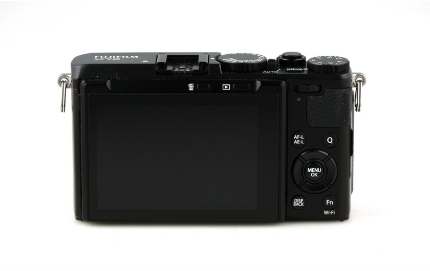 Fujifilm X70