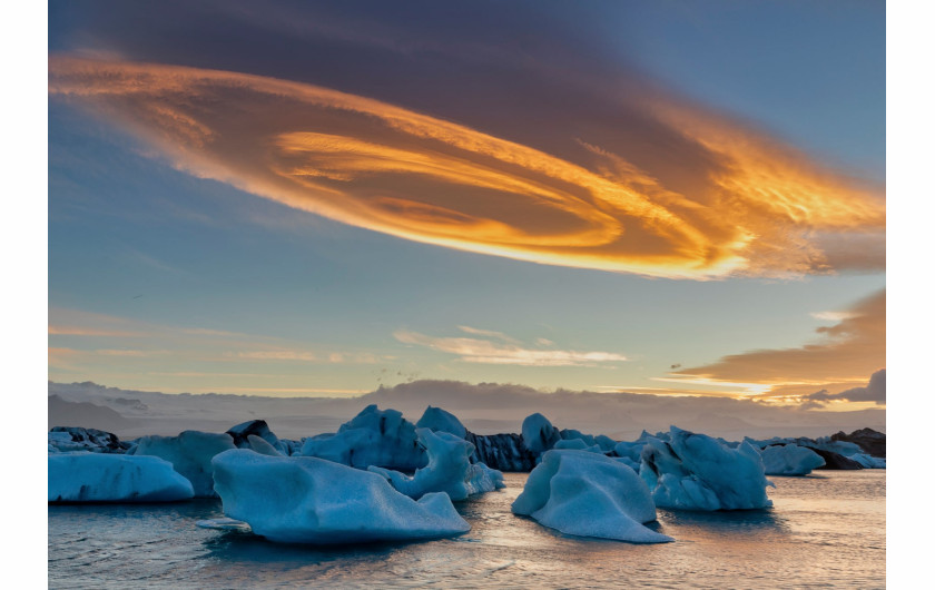 fot. Sun Bingyin, Cinnamon Rolls Cloud, 2019 Weather Photographer of the Year