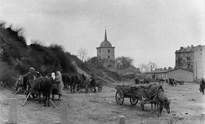 "Lajkarz z Londynu" - wystawa fotografii Geralda Howsona w Lublinie