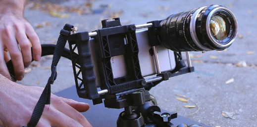 Beastgrip Pro - rig do smarftonów z adapterem na obiektywy