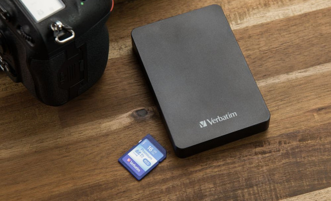 Verbatim Store ’n’ Go USB 3.0 - dysk zewnętrzny 1TB z czytnikiem kart SD