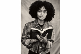 Yara Shahidi, fot. Paolo Roversi / Kalendarz Pirelli 2020