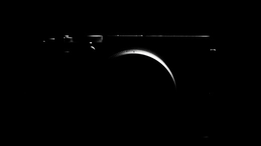 Fujifilm zapowiada kolejny aparat. Czy to X-E5 z nowym obiektywem?