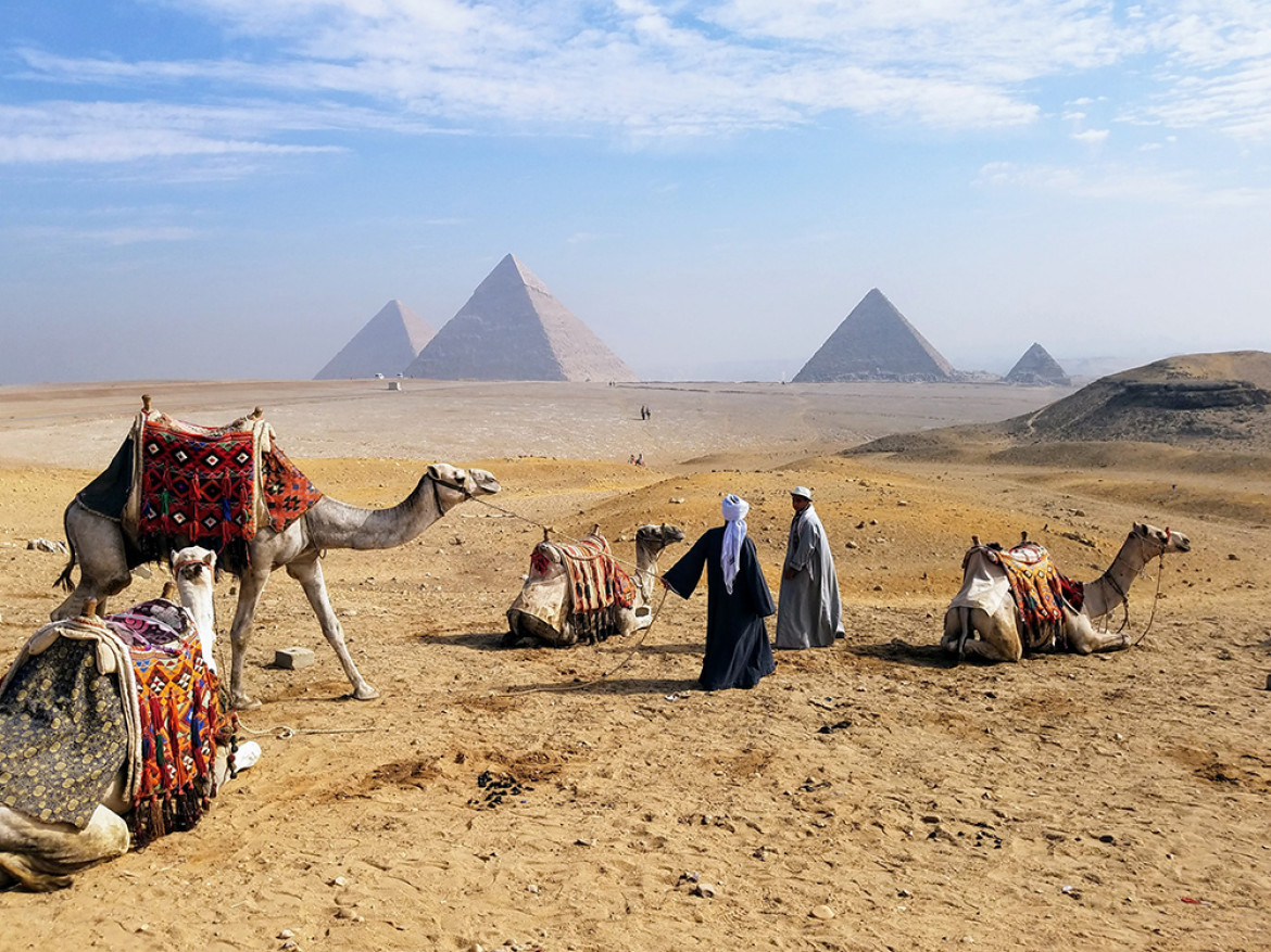 fot. Luis Figueroa, "Giza Pyramids", 1. miejsce w kategorii Travel & Adventure / Mobile Photography Awards 2018