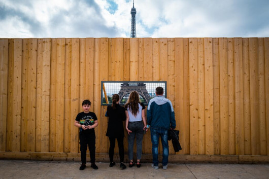 fot. Andrea Pier, Eiffel Matrioska, zdjęcie finałowe / Street Photography Awards 2021 