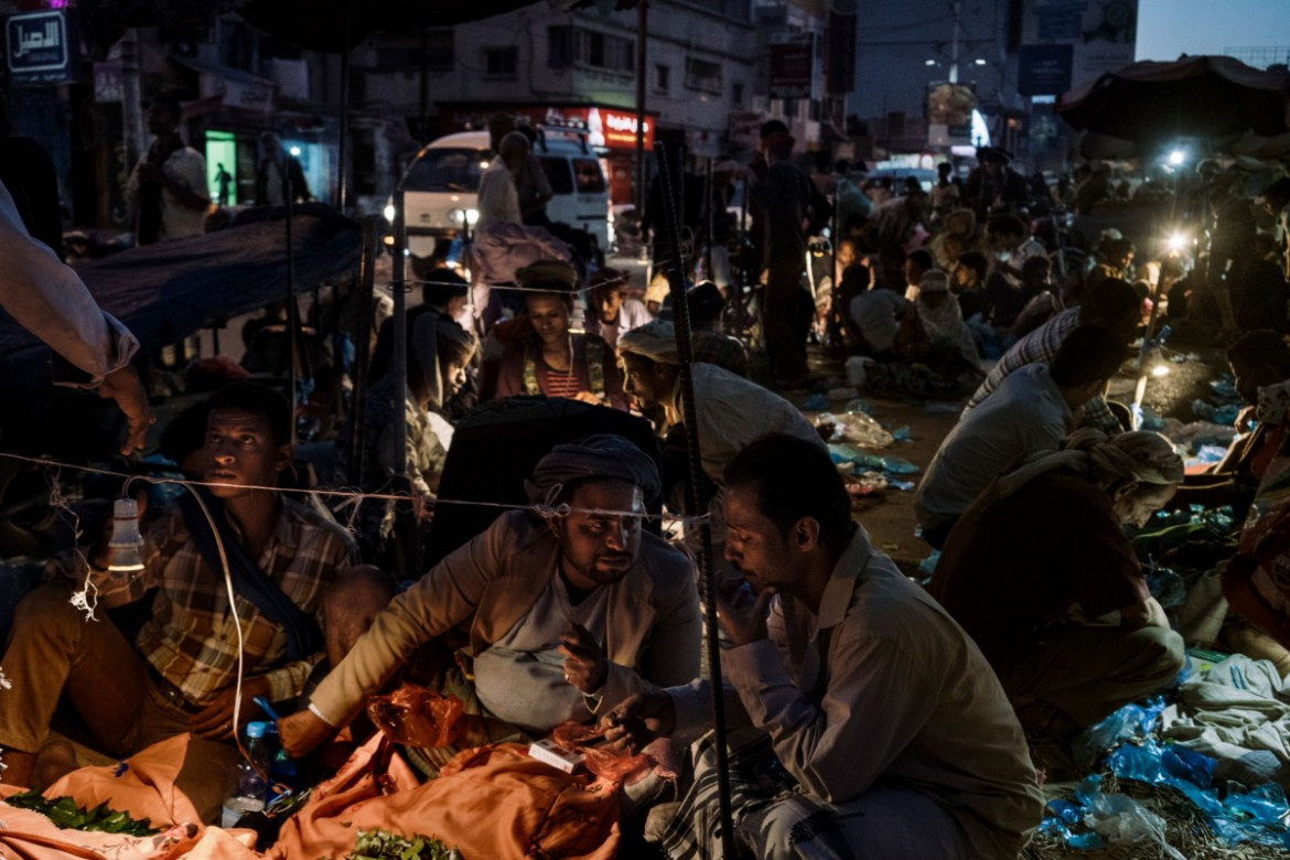 Nagroda Pulitzer 2019 w kategorii Feature Photography - Lorenzo Tugnoli (The Washington Post) | „Fotograficzna opowieść o tragicznym głodzie, który występuje w Jemenie. Losy mieszkańców zostały pokazane poprzez obrazy, w których piękno i opanowanie przeplatają się z dewastacją.“