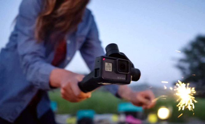 GoPro Karma Grip dostępny w osobnej sprzedaży. Ale co z dronem?