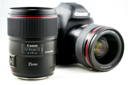 Canon EF 35 mm f/1.4 II USM 