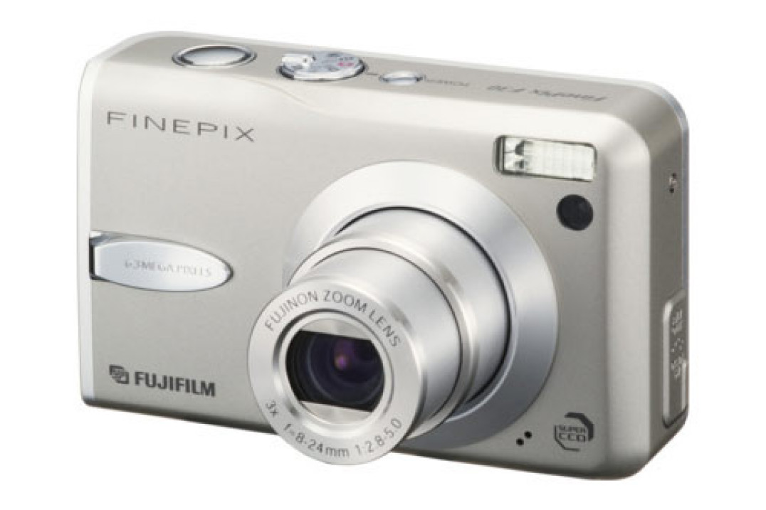 Fujifilm FinePix F30 - ISO 3200 dla wszystkich!