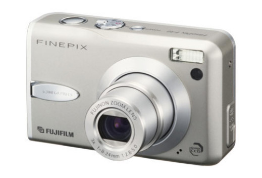 Fujifilm FinePix F30 - ISO 3200 dla wszystkich!