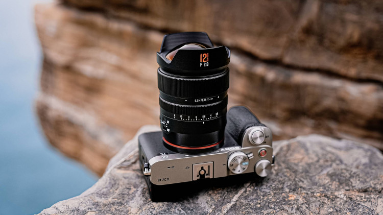 Brightin Star AF 12 mm f/2.8 - najszerszy obiektyw AF w ofercie