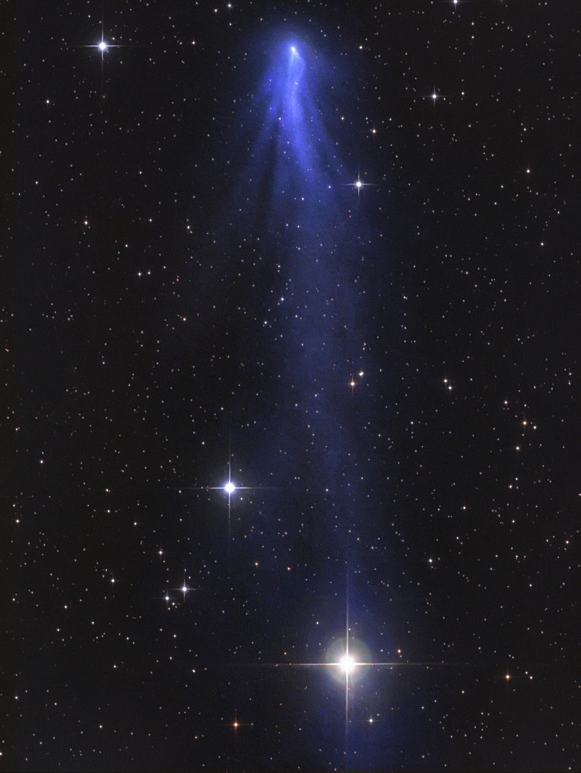 fot. Gerald Rhemann, "Comet C/2016 R2 Panstarrs the blue carbon monoxide comet", 3. miejsce w kategorii Planets, Comets and Asteroids / Insight Astronomy Photographer of the Year 2018
