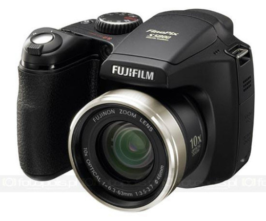 Fujifilm FinePix S5800 - minimalne zmiany
