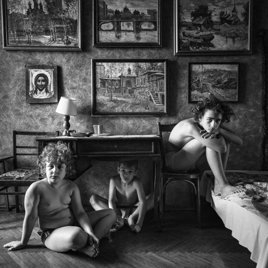 fot. Marina Kazakova, The Poetics of Childhood, nagroda Black & White Series of the Year 2019