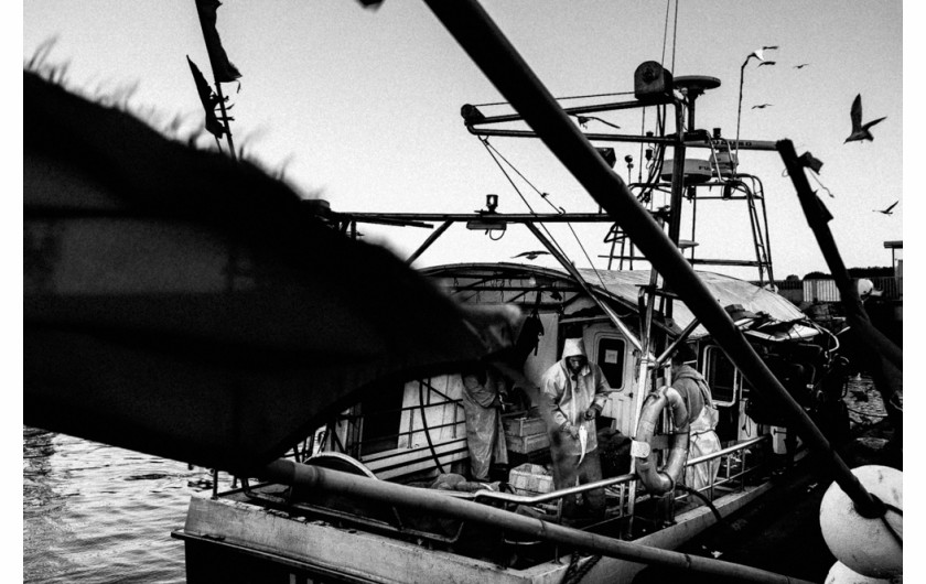fot. Maciej Nowacki, z cyklu Fishermen, 2. miejsce w kategorii Editorial / Documentary 