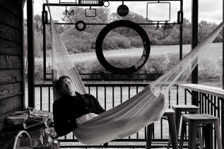 Fuji symuluje filmy, Leica fotografów - Niemcy mają nowy pomysł na presety
