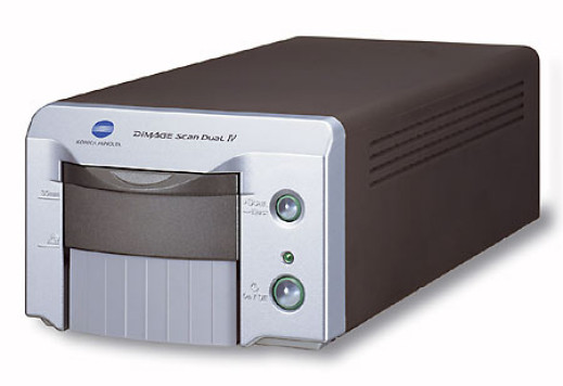Konica Minolta DiMAGE Scan Dual IV - 3200 dpi dla amatorów