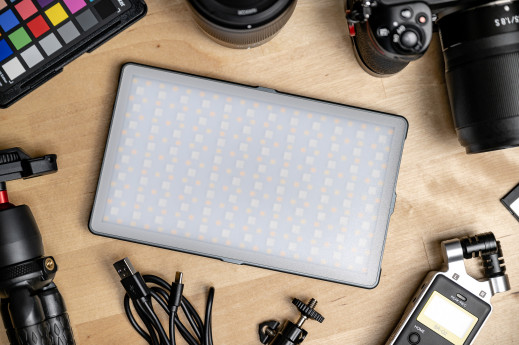 LED Newell RGB-W Rangha Max - udoskonalona wersja poręcznego panelu
