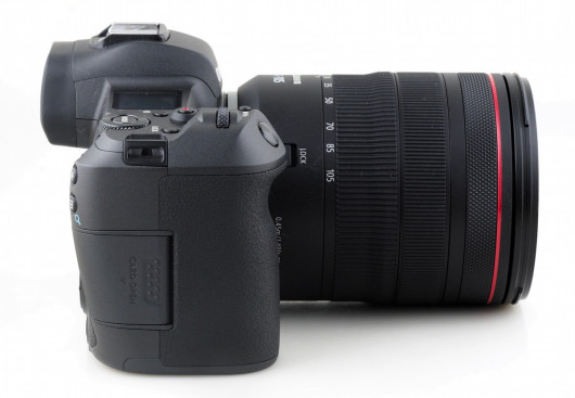 Canon EOS R