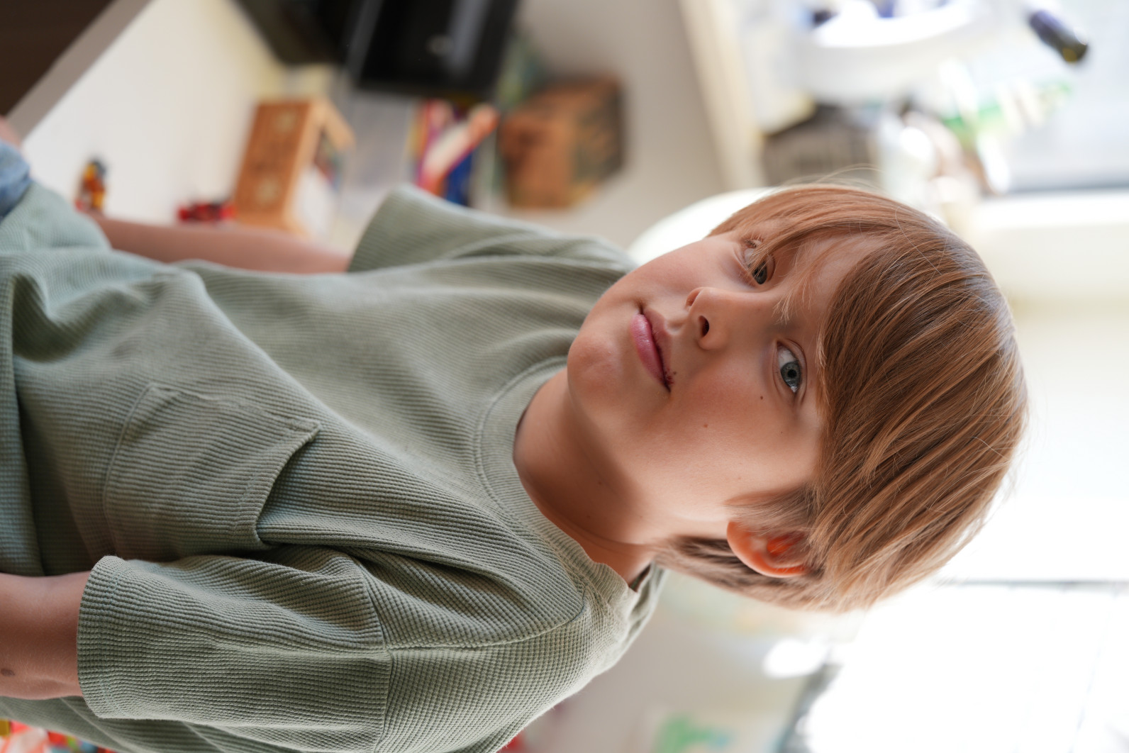 1/125 s, f/2.8, ISO 160, 90.0 mm