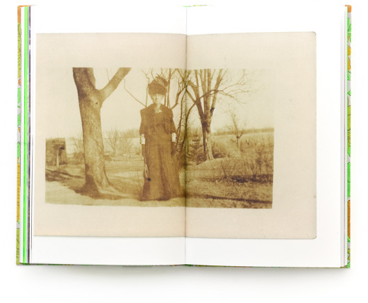  (c) Erik Kessels “Mother Nature”, RVB Books 2014