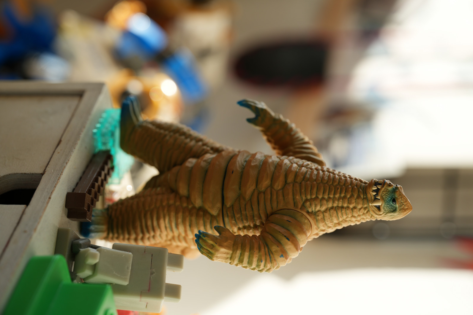 1/125 s, f/4, ISO 125, 90.0 mm