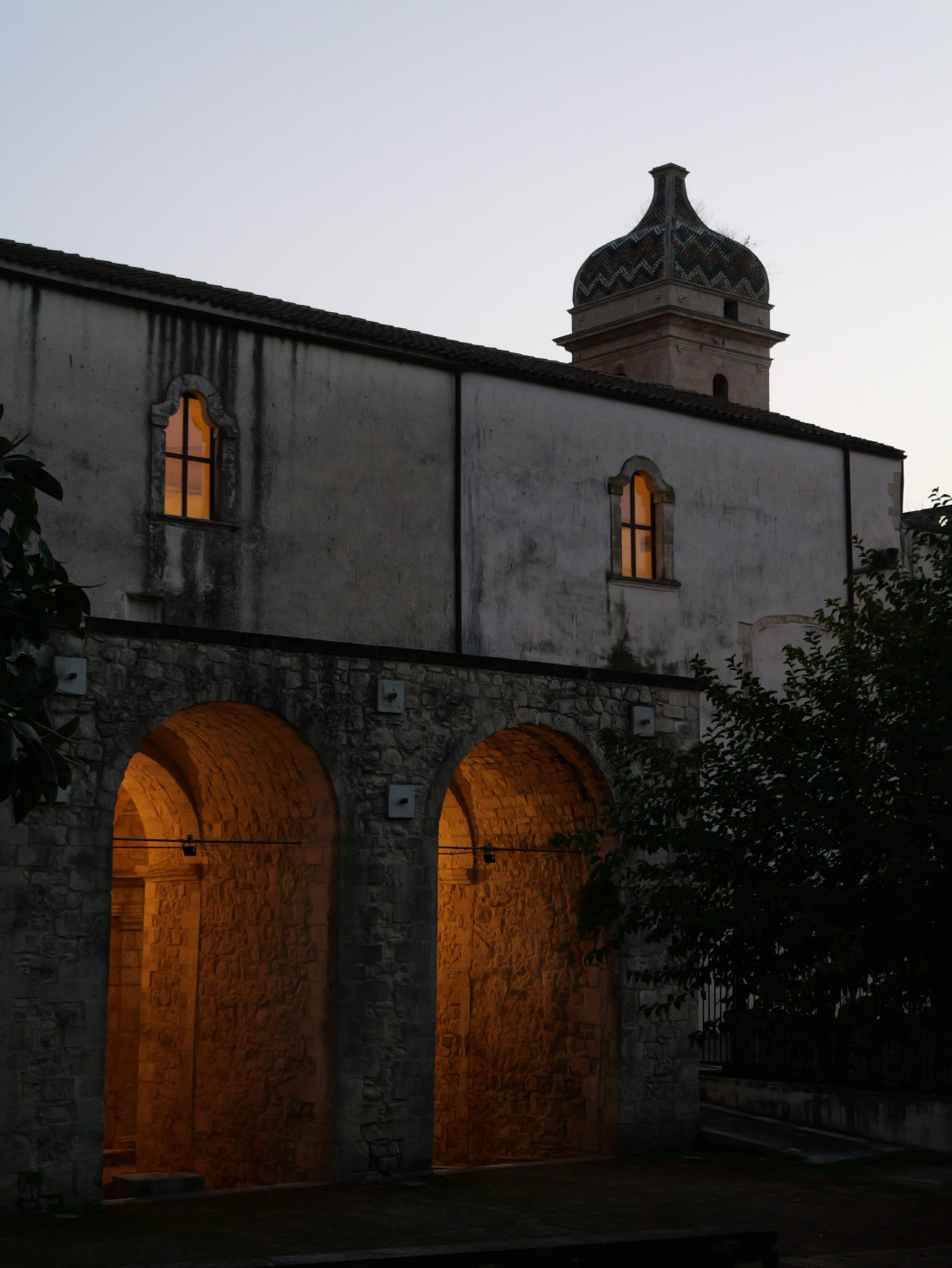 1/125 s, f/3.7, ISO 1600, 31 mm