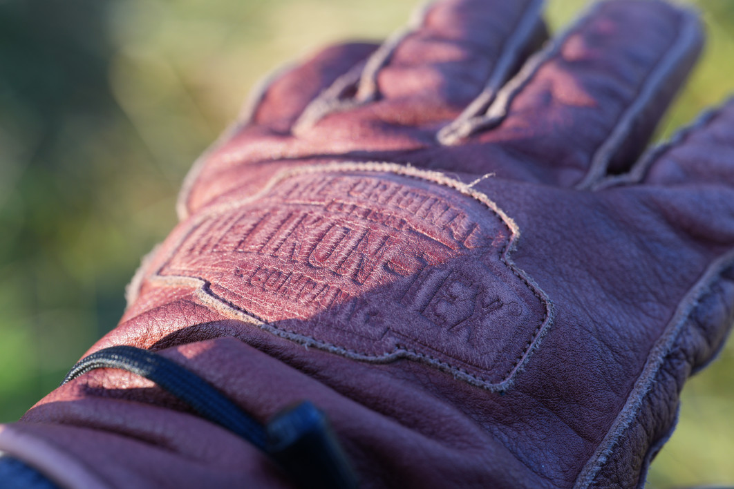 1/125 s, f/5.6, ISO 250, 90.0 mm