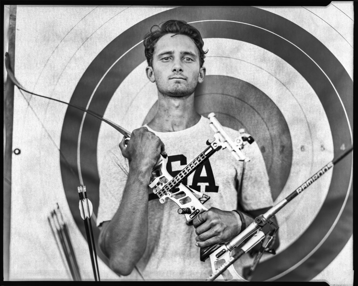 fot. Jay Clendenin, "Olympians", 3. miejsce w kategorii People / Stories.

Seria portretów kalifornijskich Olimpijczyków. W tegorocznych igrzyskach w Rio de Janeiro wzięło udział ponad 550 amerykańskich sportowców.