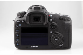 Canon EOS 7D Mark II