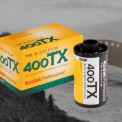 Producenci filmów przesadzili? Kodak obniża cenę Tri-X 400 o 30%
