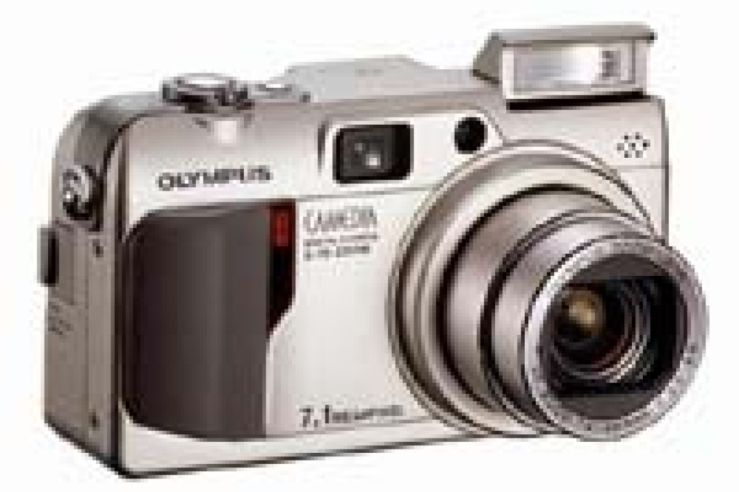 Test aparatu Olympus Camedia C-70 Zoom
