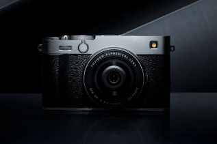 Fujifilm X-E5 - 40-megapikselowa matryca, wizjer w stylu analoga, ulepszona konstrukcja i dużo wyższa cena