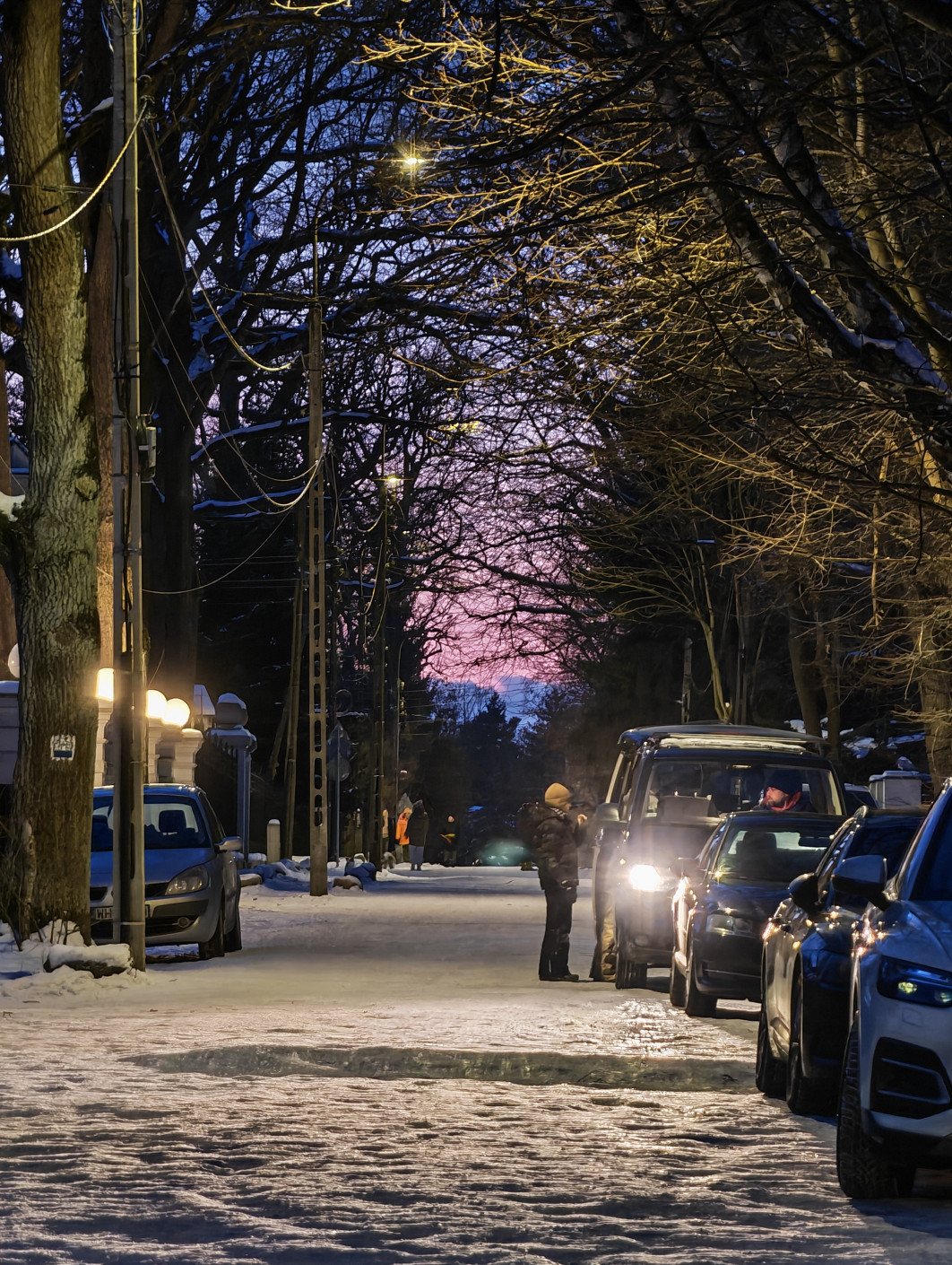 1/13 s, f/2.6, ISO 4000, Moduł tele