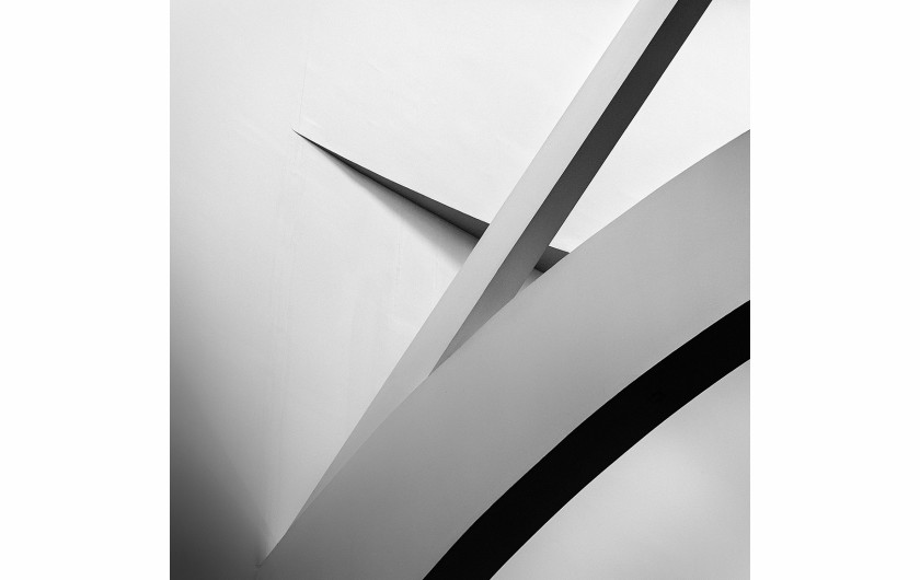 fot. Ximo Rosell, z cyklu Compositions, 2. nagroda w kategorii Abstract / Monovisions Photography Awards 2019