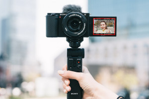 Sony ZV-E10 - aparat dla vlogerów, z wymiennymi obiektywami