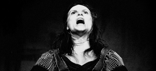 Pierwszy w Polsce masterclass z fotografii teatralnej - zgłoszenia na darmowe warsztaty online tylko do piątku