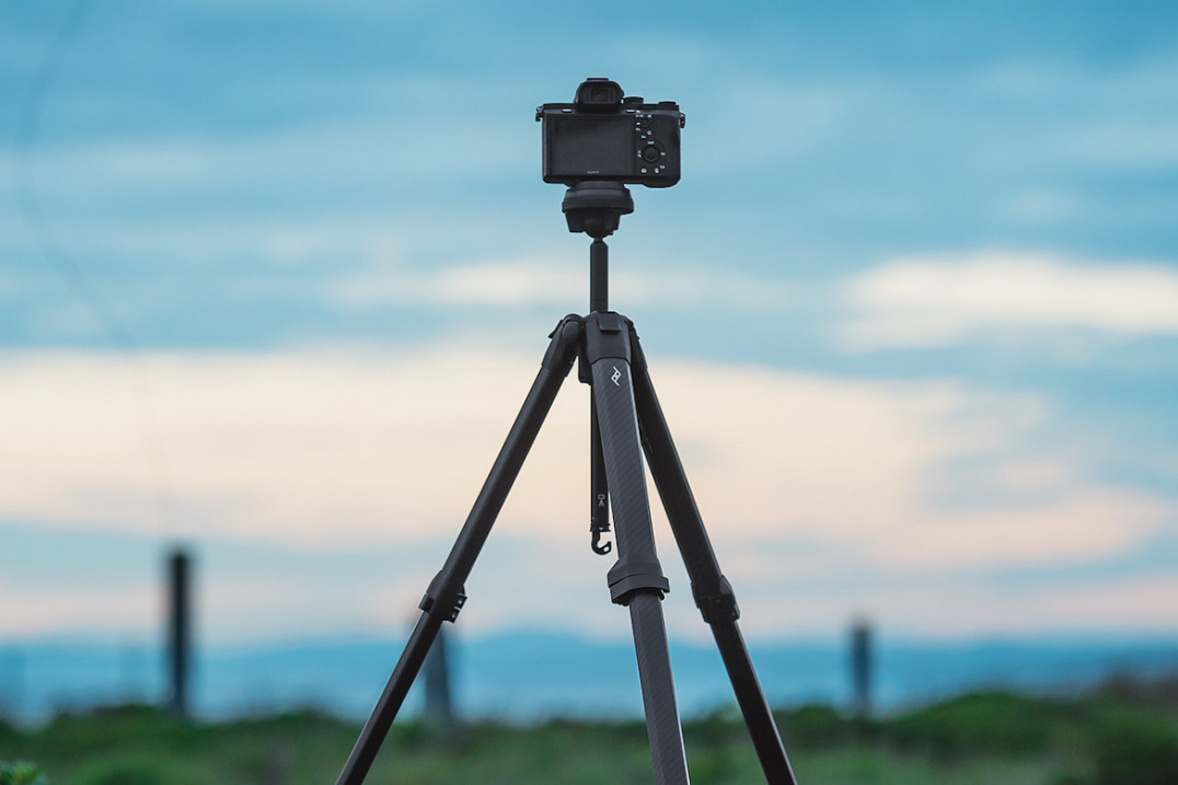 Peak Design Travel Tripod już dostępny w przedsprzedaży