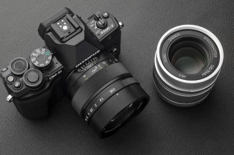 Mitakon Speedmaster 35 mm f/0.95 II w wersji do Mikro Cztery Trzecie to superjasny manualny obiektyw portretowy