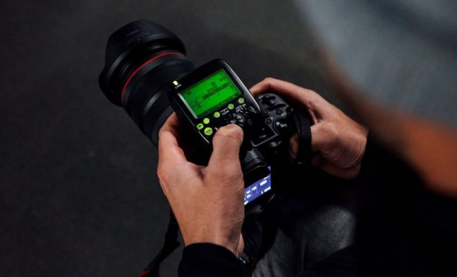 Canon wprowadza ulepszoną wersję wyzwalacza Speedlite Transmitter ST-E3-RT 